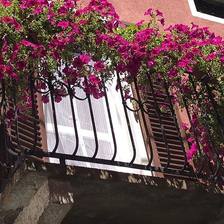 La Casa Del Colonnello Hotel Vercelli Kültér fotó