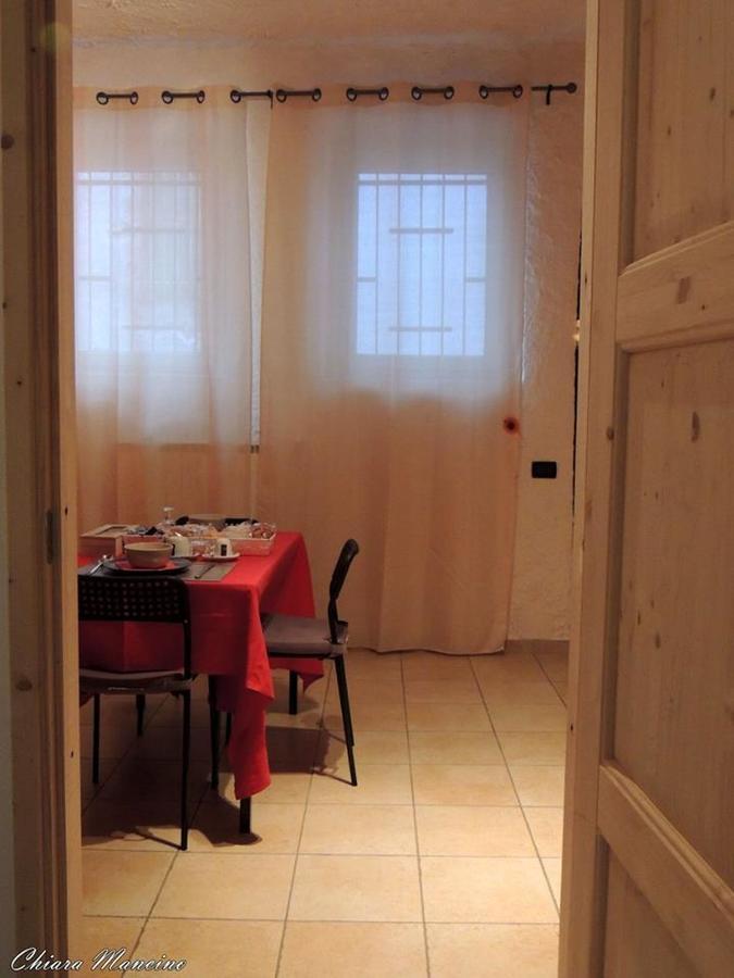 La Casa Del Colonnello Hotel Vercelli Kültér fotó
